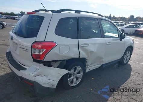 2015 Subaru Forester 2.5I Premium z USA, uszkodzony, nr VIN JF2SJADC9FH452539